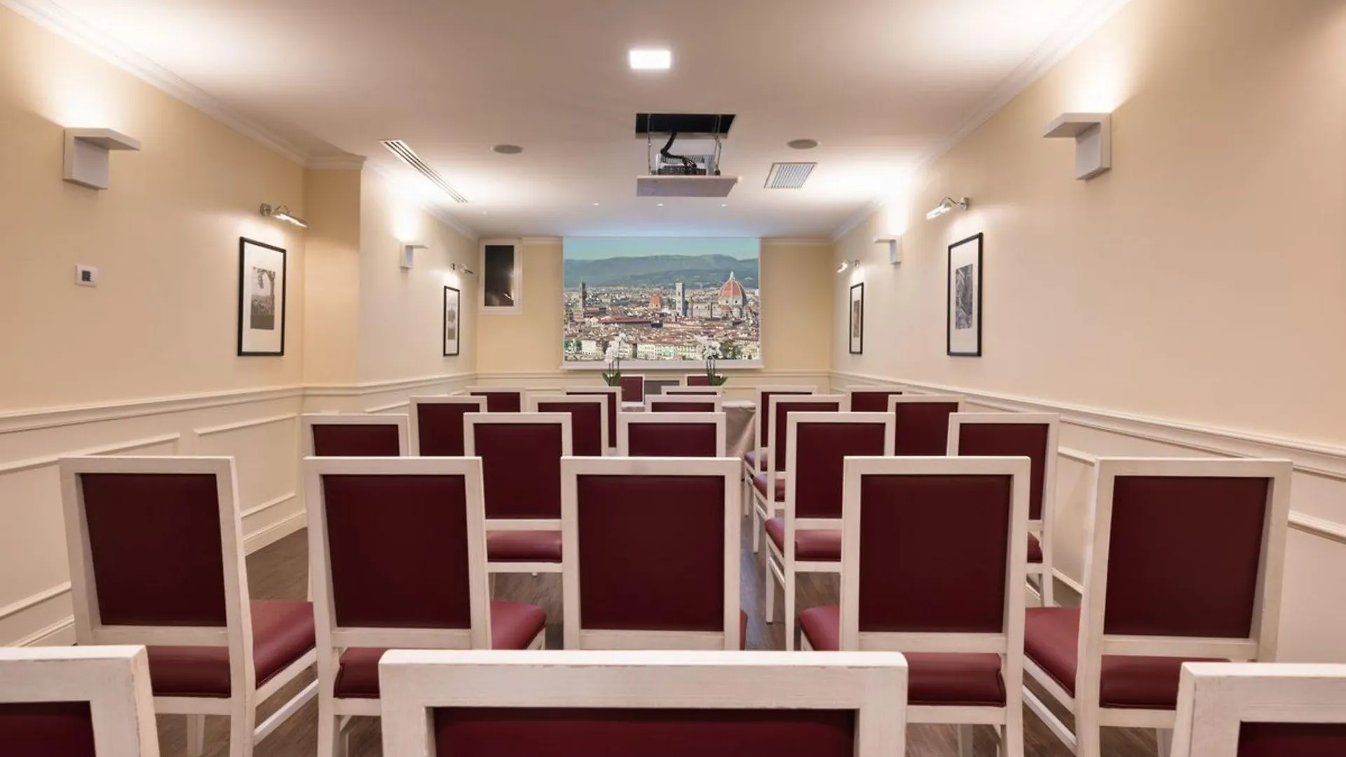 Hotel Executive Florence 4*,  Italy